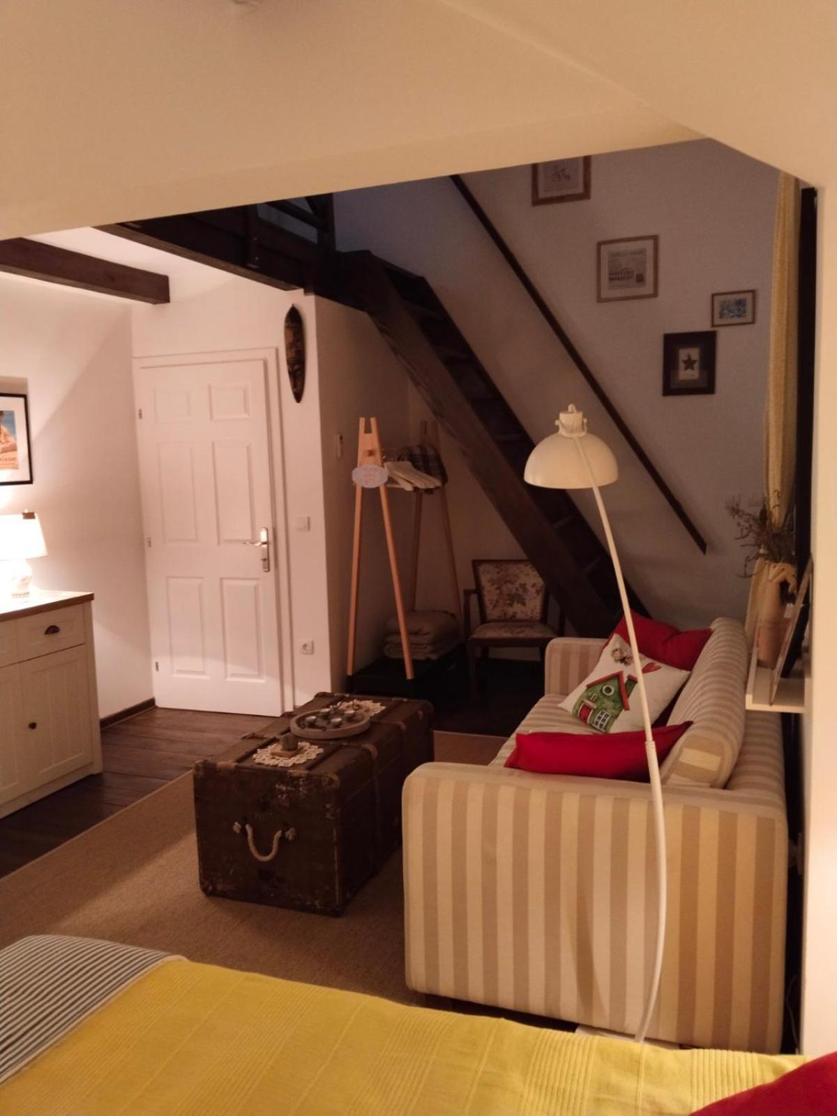 Guesthouse Silvani Kruševac エクステリア 写真